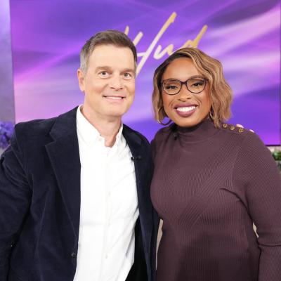 Peter Krause with Jennifer Hudson